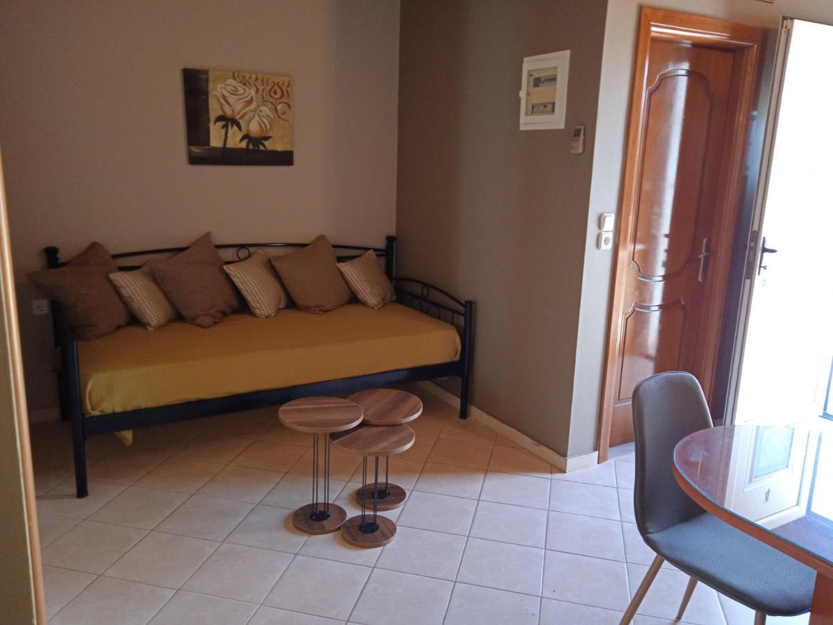 Katerina House Apartment Финикунда Екстериор снимка