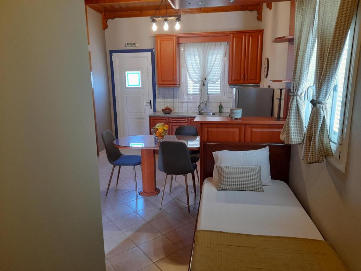 Katerina House Apartment Финикунда Екстериор снимка